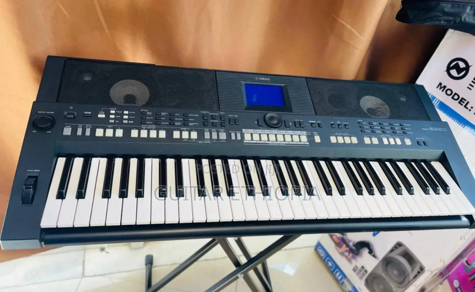 Keyboard PSR 650