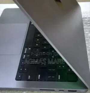 New Laptop Apple MacBook Pro M1 16GB Apple M1 SSD 512GB