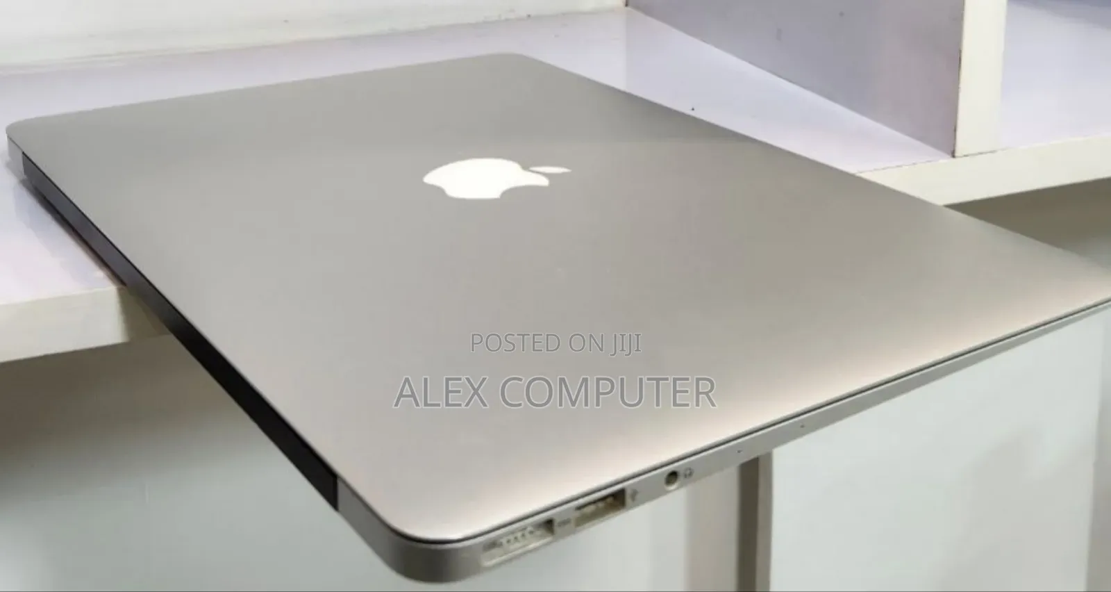 New Laptop Apple MacBook Air 2017 8GB Intel Core I5 SSD 128GB