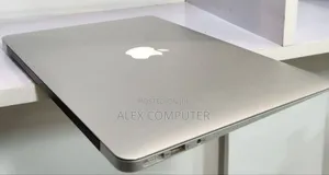 New Laptop Apple MacBook Air 2017 8GB Intel Core I5 SSD 128GB