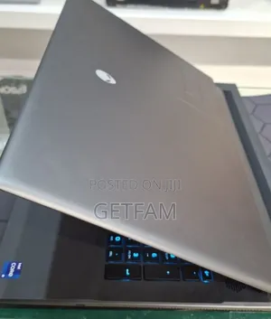 New Laptop Alienware Area-51m 32GB Intel Core I9 SSD 1T