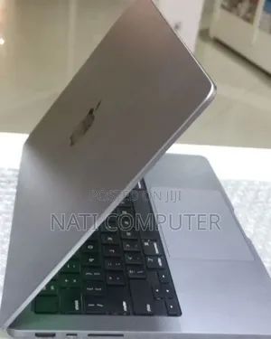 New Laptop Apple MacBook Pro 2021 M1 16GB Apple M1 Pro SSD 512GB