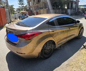 Hyundai Elantra 2015 Brown