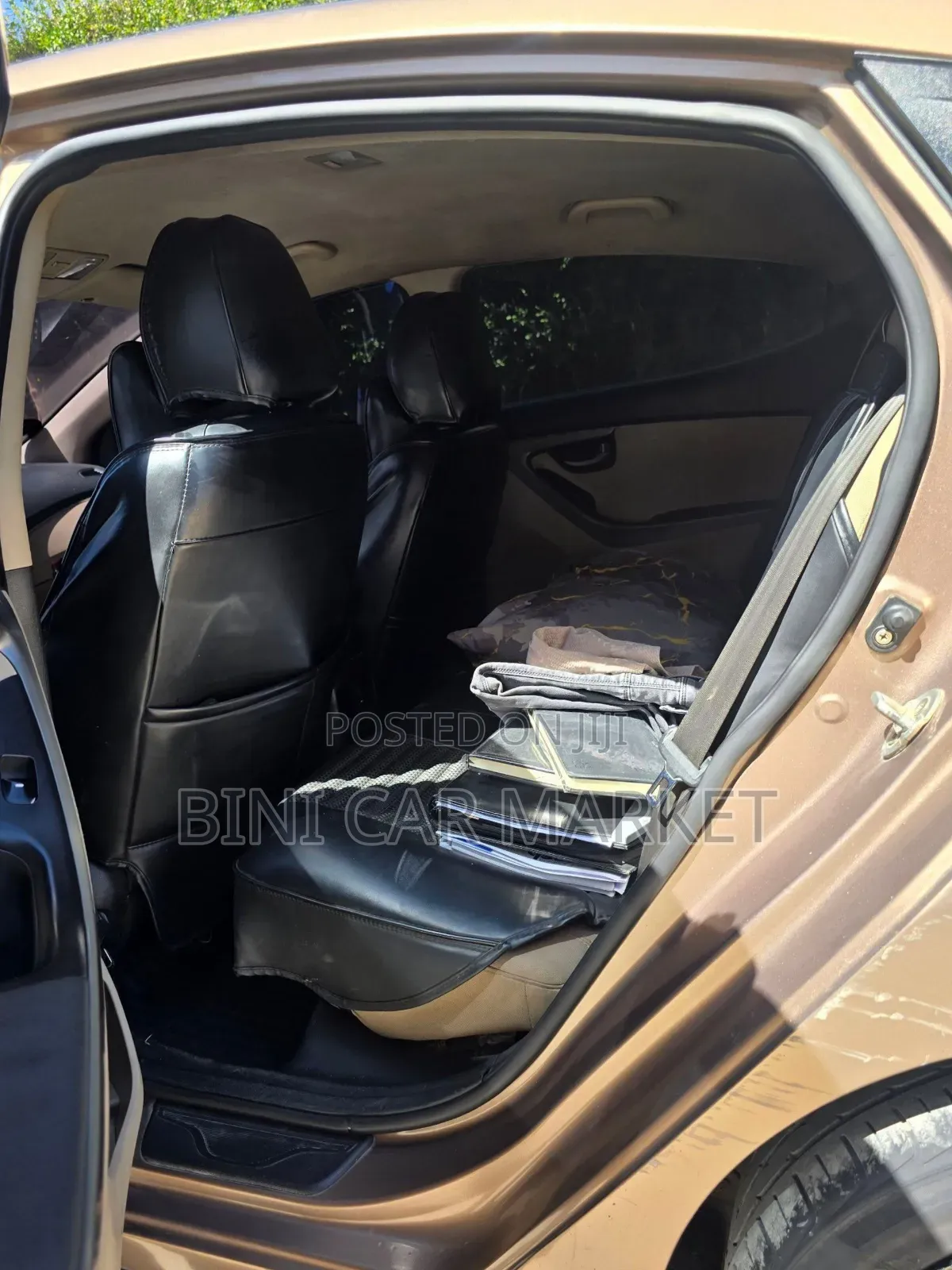 Hyundai Elantra 2015 Brown