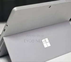 New Laptop Microsoft Surface Go 8GB Intel Pentium SSD 128GB