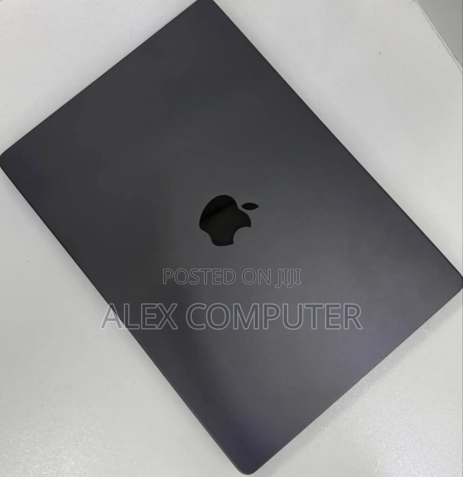 New Laptop Apple MacBook Pro 2024 M4 14-Inch 16GB Apple M4 Pro SSD 1T