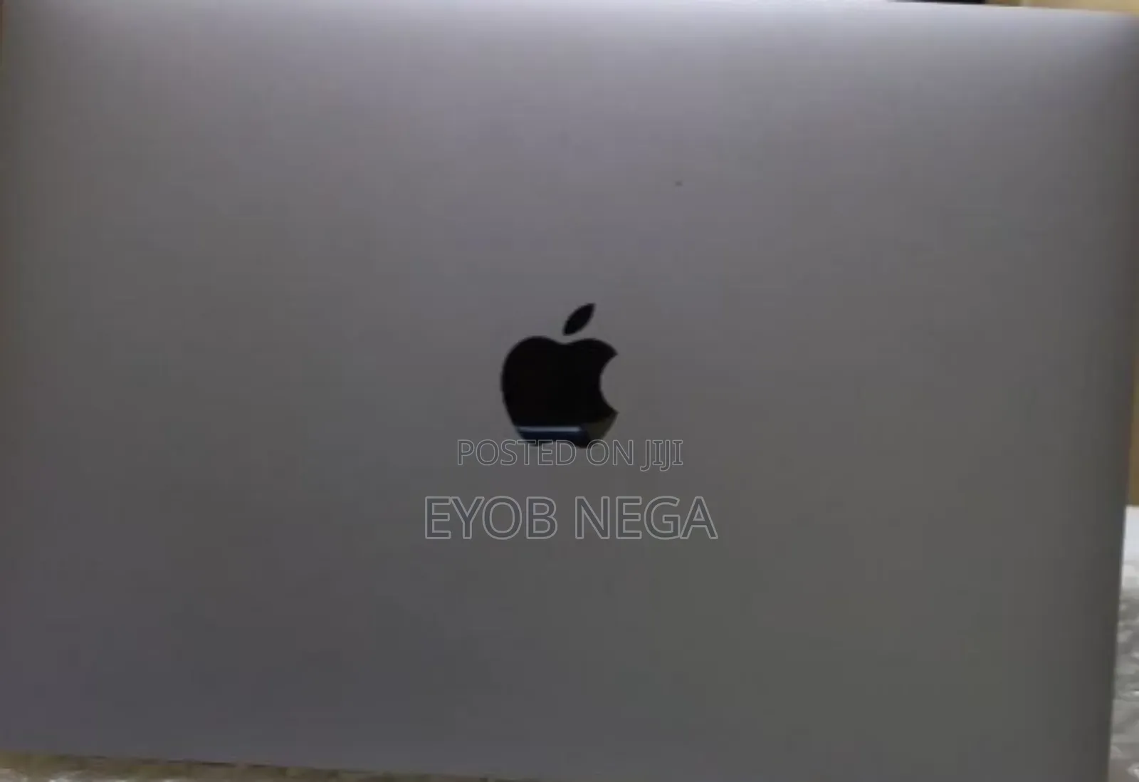 New Laptop Apple MacBook Pro M1 8GB Apple M1 SSD 256GB