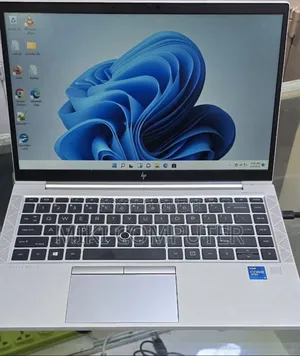 New Laptop HP EliteBook 840 G8 16GB Intel Core I5 SSD 512GB