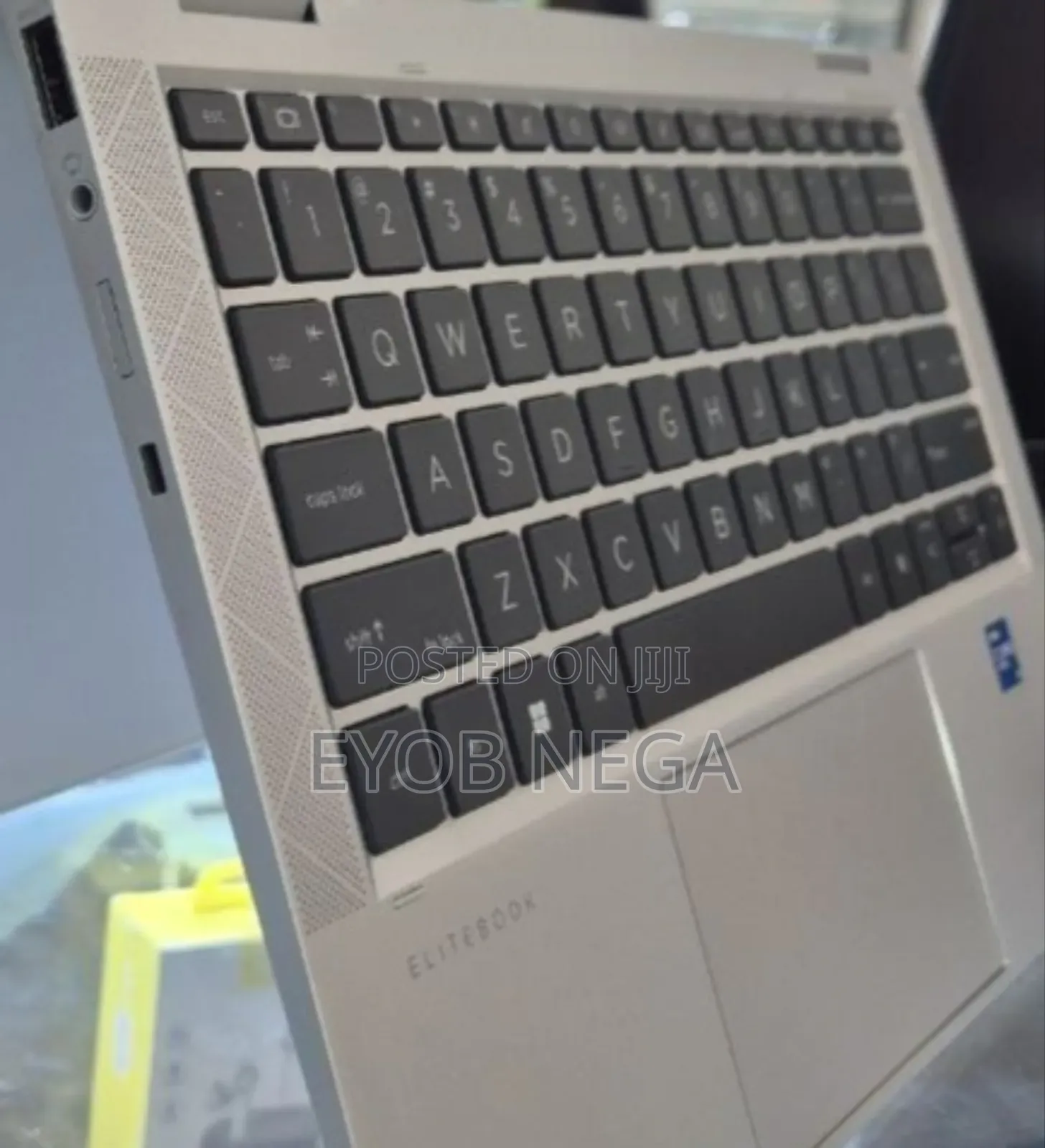 New Laptop HP EliteBook X360 1030 G8 16GB Intel Core I5 SSD 512GB