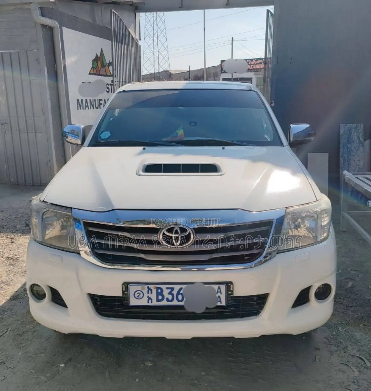 Toyota Hilux 2013 Off white