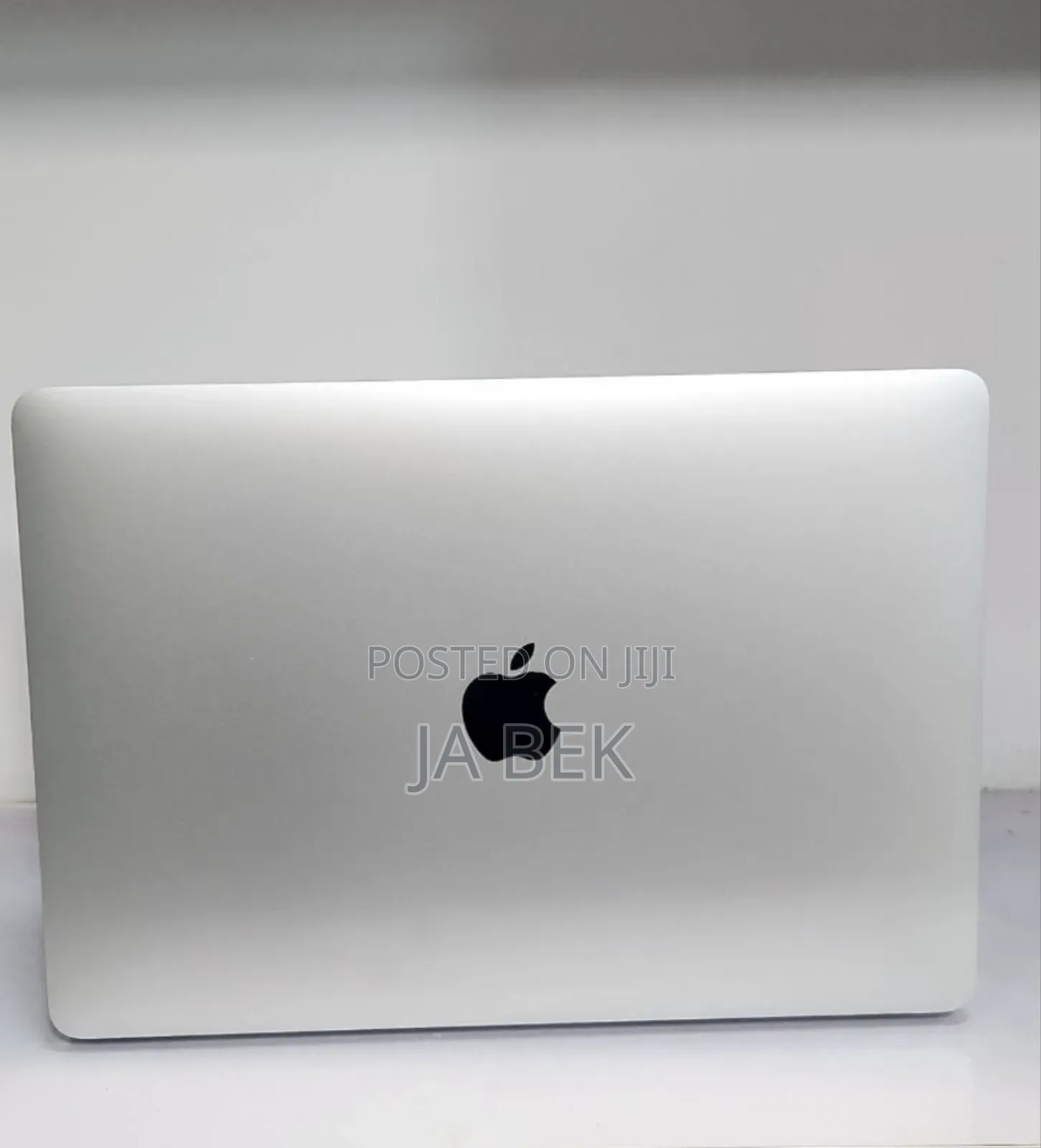 New Laptop Apple MacBook Air 2020 8GB Intel Core I3 SSD 128GB