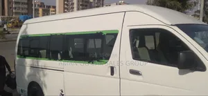 Toyota HiAce 2012 White