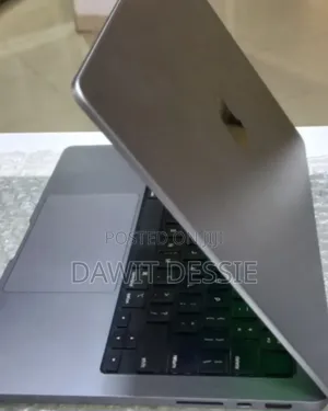 New Laptop Apple MacBook Pro 2021 M1 16GB Apple M1 SSD 512GB