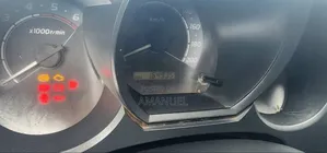 Toyota Hilux 2010 White