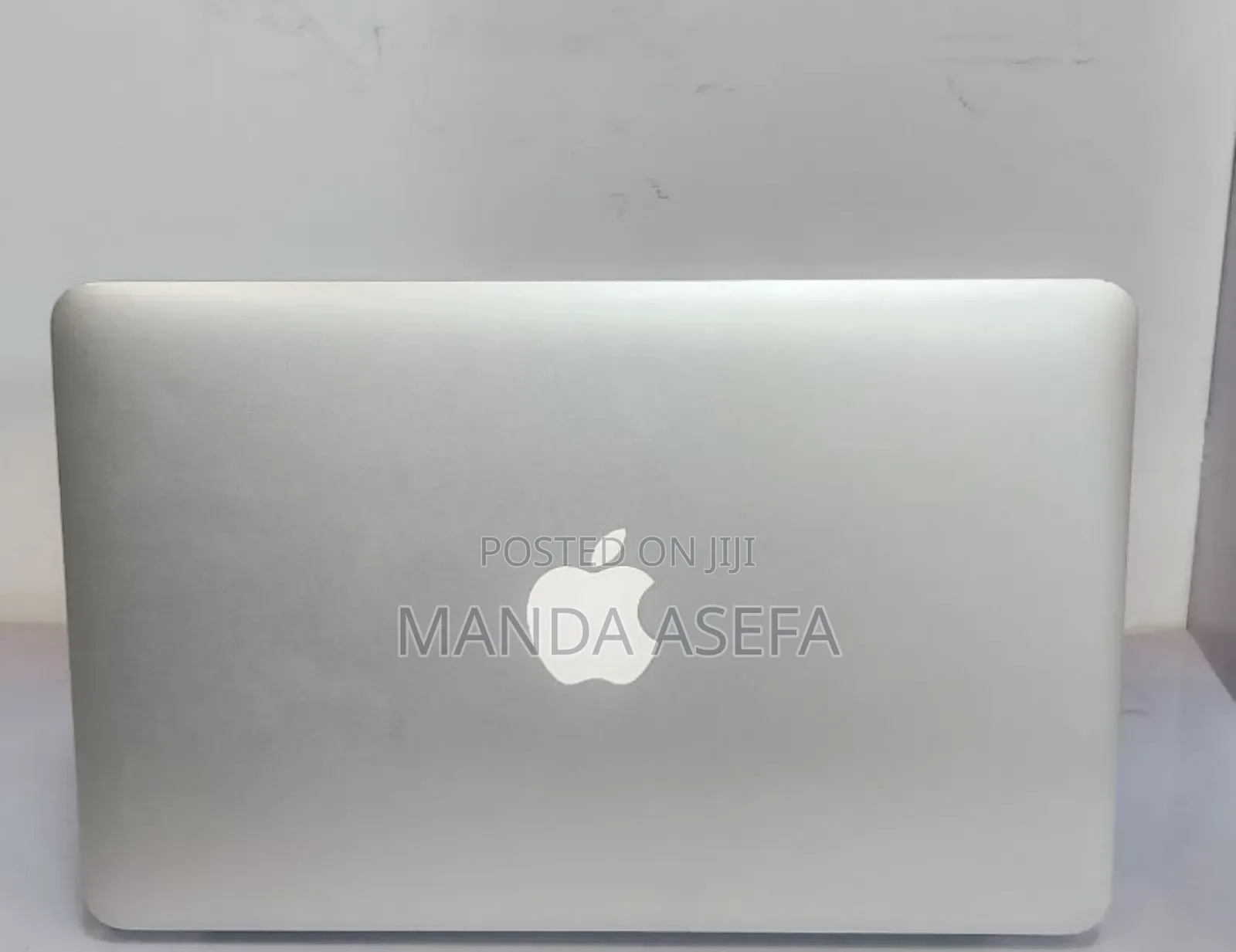 New Laptop Apple MacBook Air 2015 4GB Intel Core I5 SSD 128GB