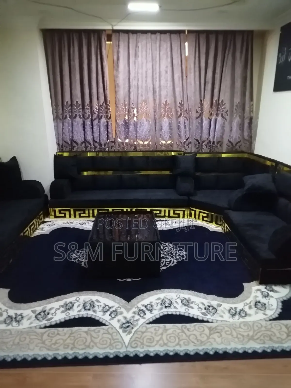 Flashy Arabian Majlis Priced Per Square Meter (መጅሊስ)