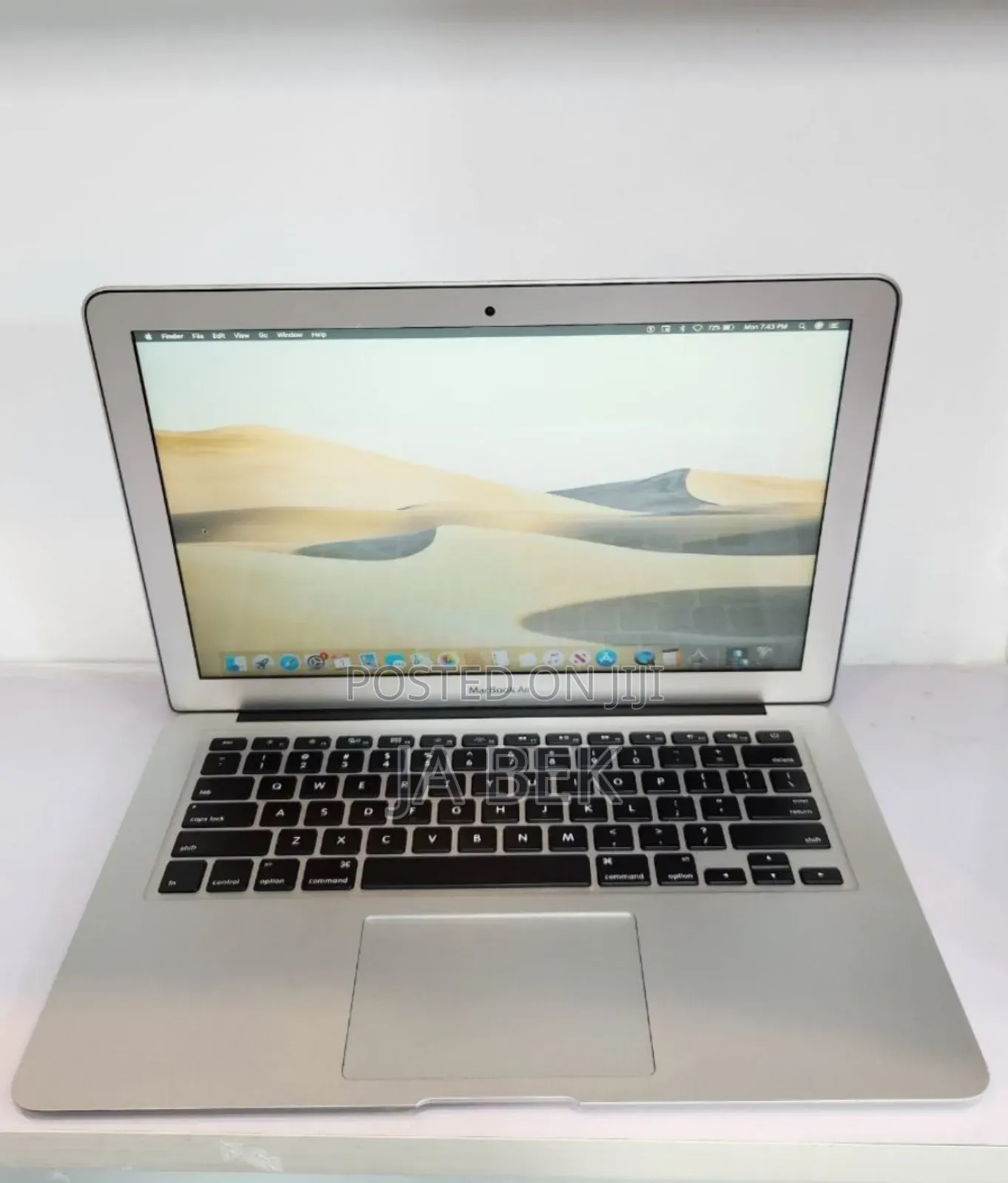 New Laptop Apple MacBook Air 2017 8GB Intel Core I5 SSD 128GB