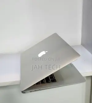 New Laptop Apple MacBook Air 2017 8GB Intel Core I5 SSD 128GB