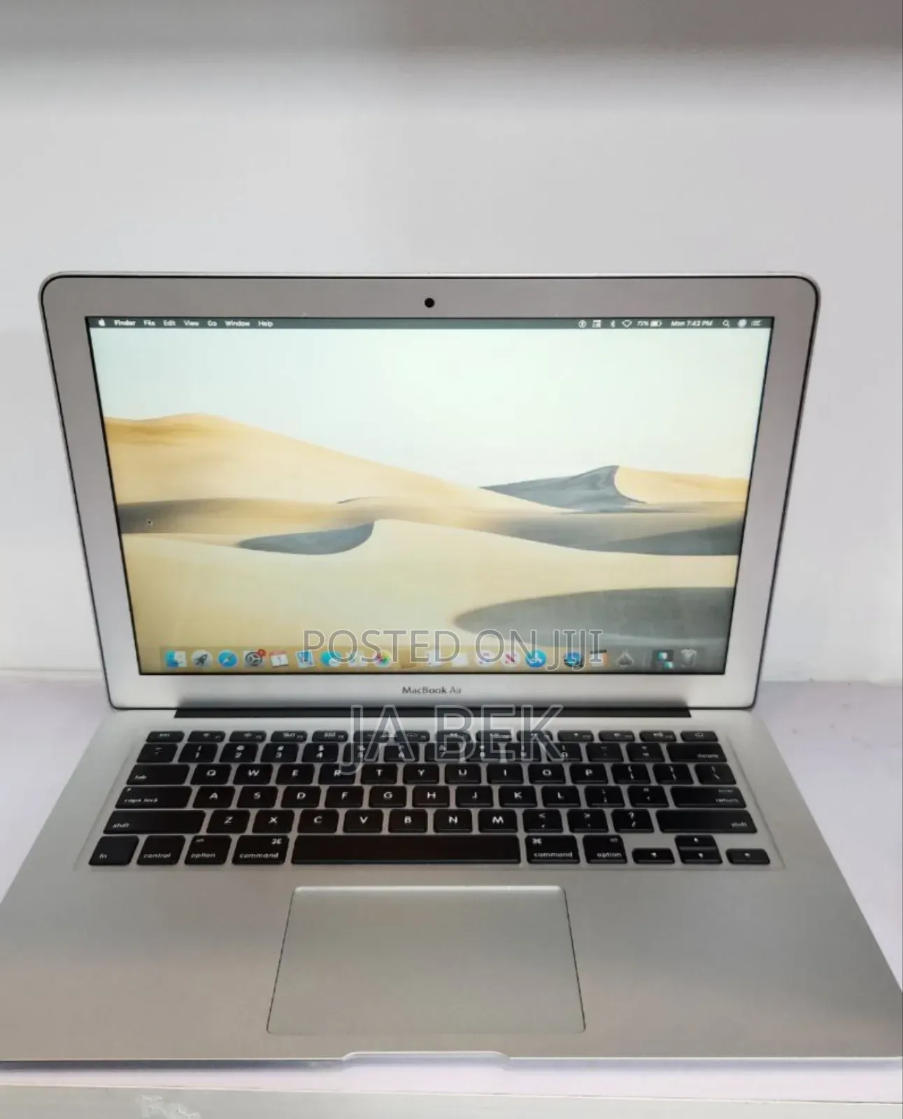 New Laptop Apple MacBook Air 2017 8GB Intel Core I5 SSD 128GB
