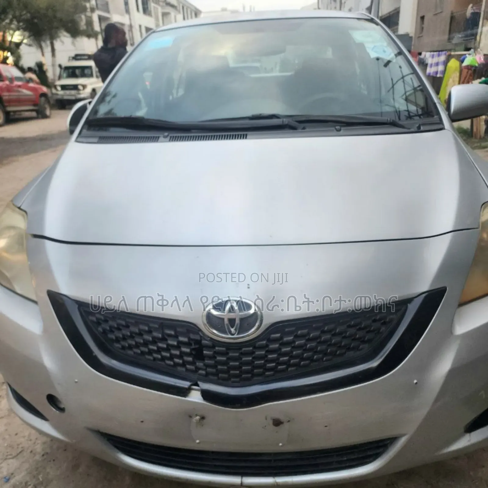 Toyota Yaris 2010 Silver