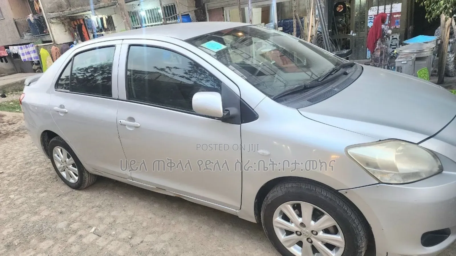 Toyota Yaris 2010 Silver