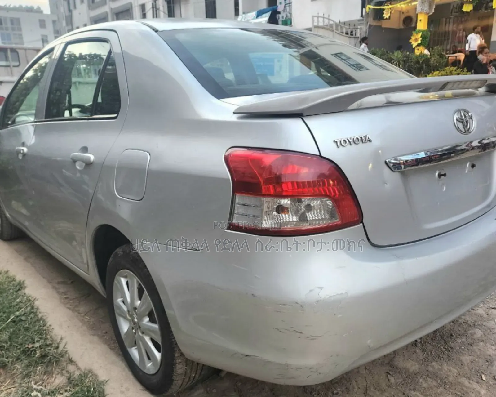 Toyota Yaris 2010 Silver