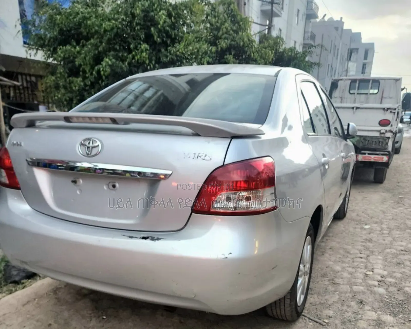 Toyota Yaris 2010 Silver
