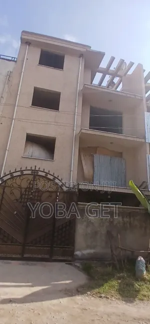 4bdrm House in Akaky Kaliti for sale