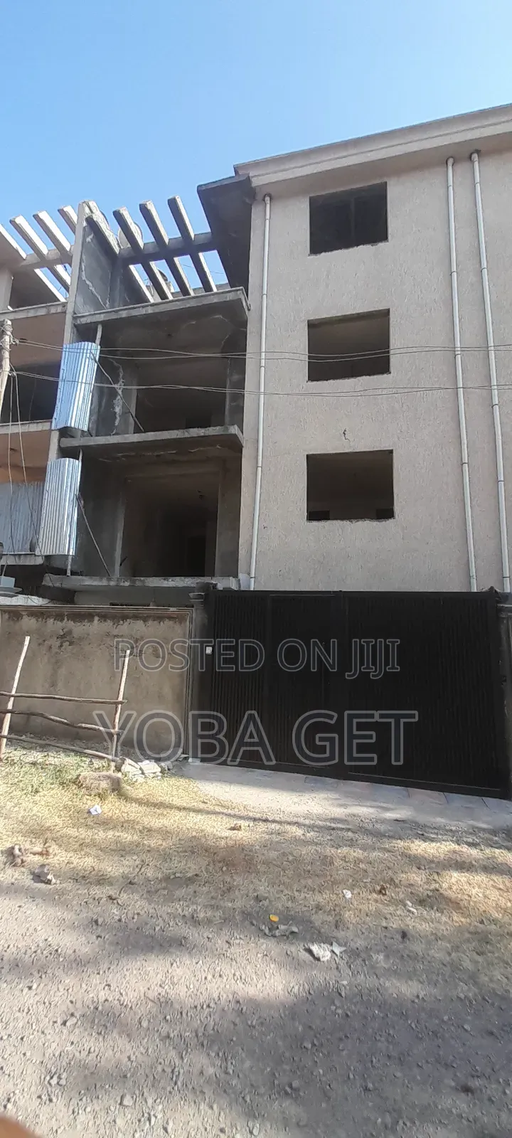 4bdrm House in Akaky Kaliti for sale