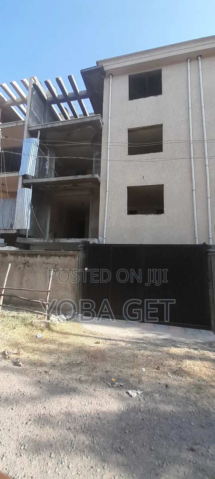 4bdrm House in Akaky Kaliti for sale