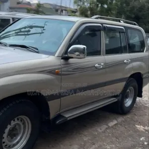 Toyota Land Cruiser 2005