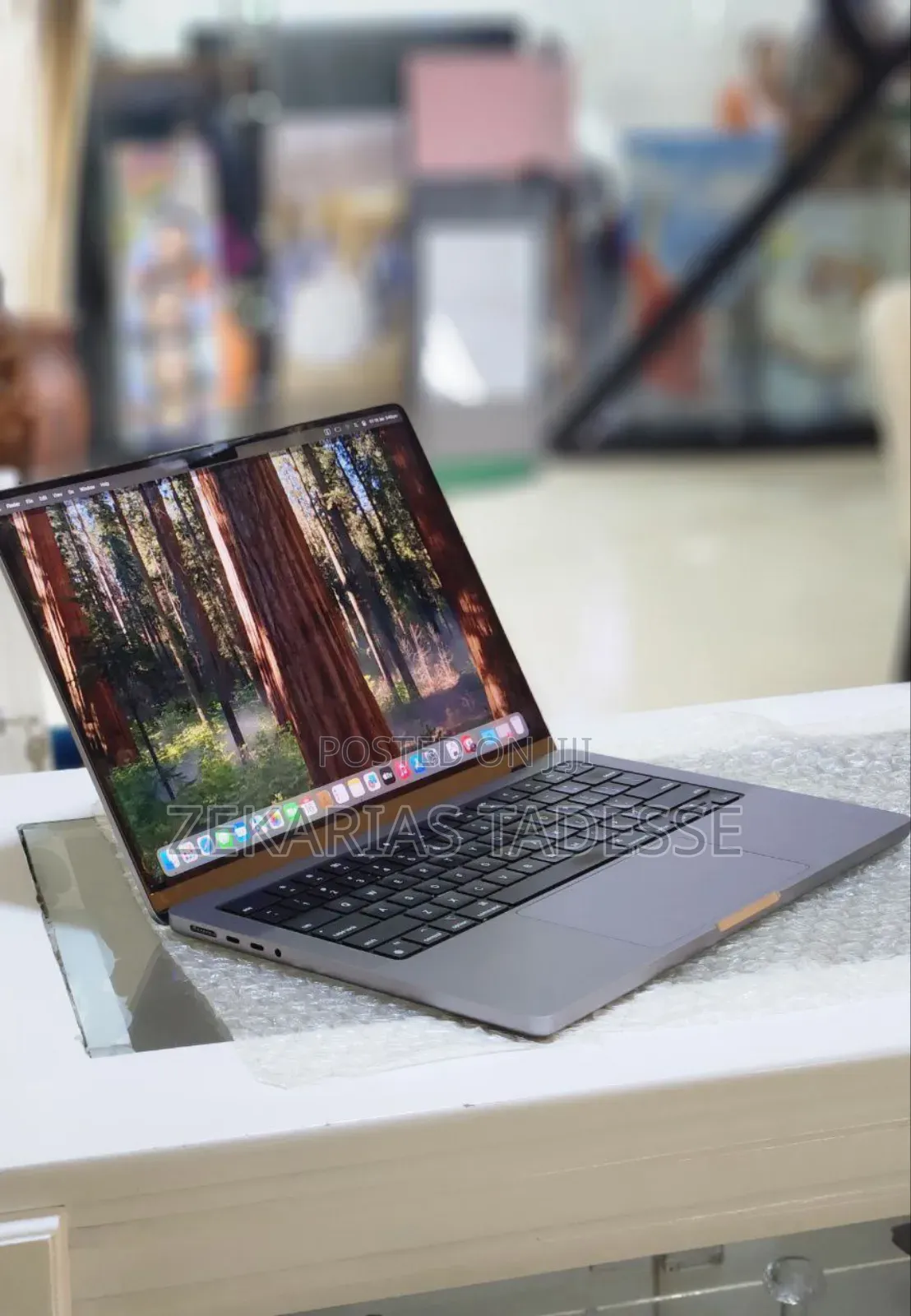 New Laptop Apple MacBook Pro M1 16GB Apple M1 SSD 512GB