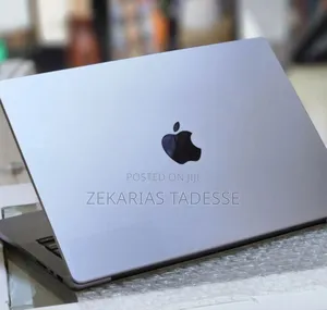 New Laptop Apple MacBook Pro 2020 M1 16GB Apple M1 SSD 512GB