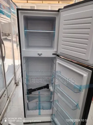 Prado Refrigerator