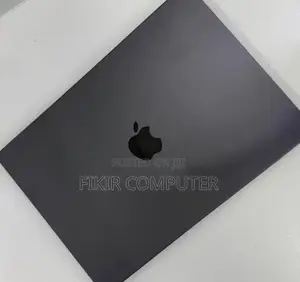 New Laptop Apple MacBook Pro 2024 M4 14-Inch 16GB Apple M4 SSD 1T