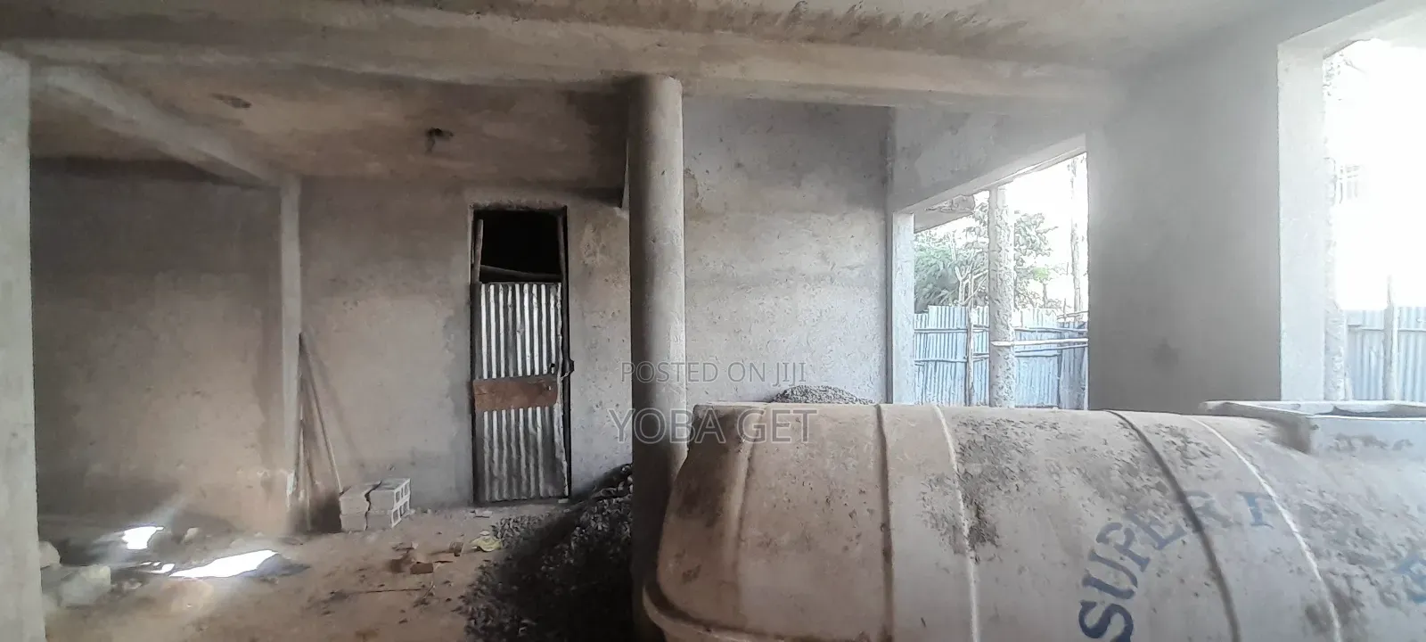 5bdrm House In Yoba, Akaky Kaliti For Sale