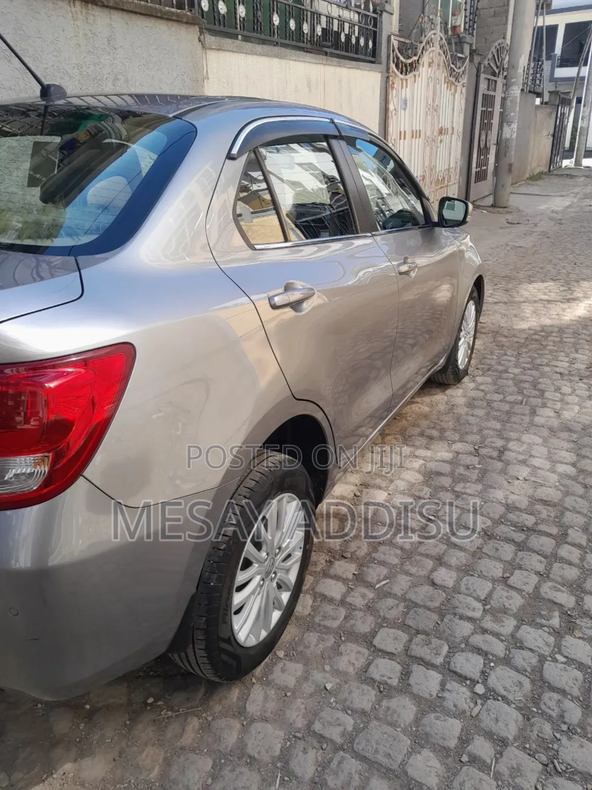 Suzuki Dzire 2022 Gray