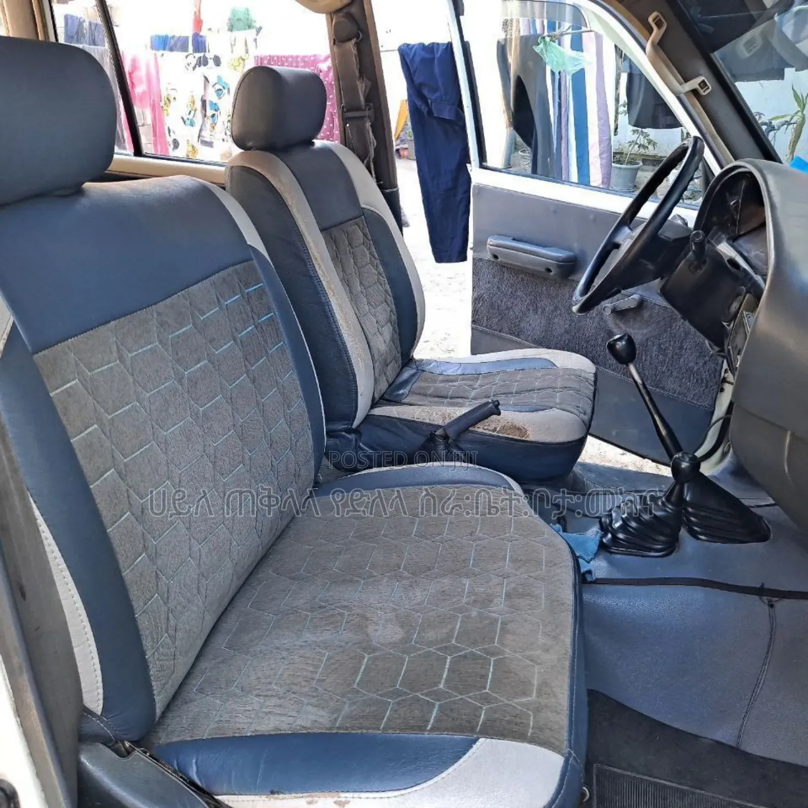 Toyota Land Cruiser 1990 White