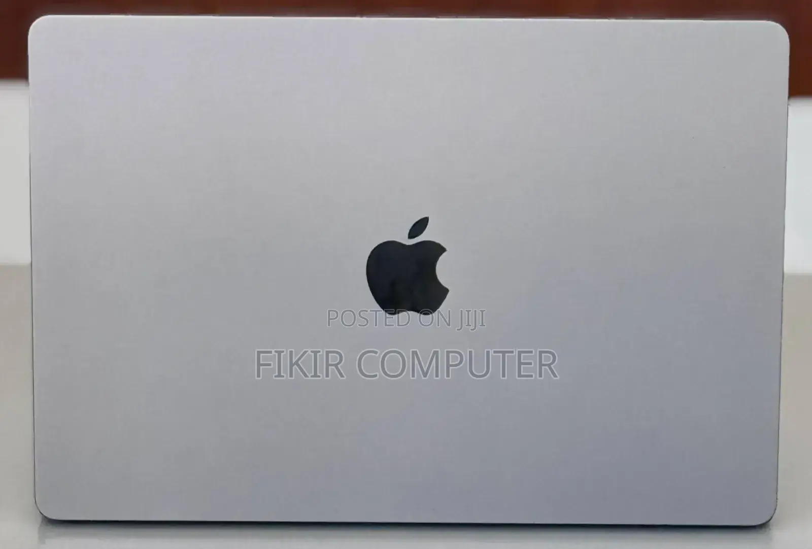 New Laptop Apple MacBook Air 2024 M3 15-Inch 8GB Apple M3 SSD 256GB