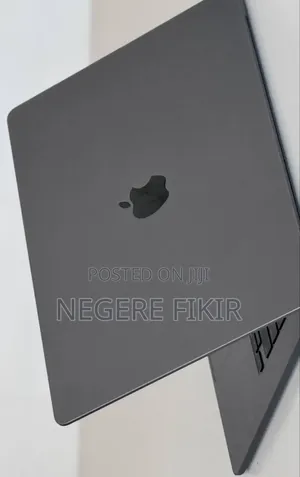 New Laptop Apple MacBook Air 2024 M3 15-Inch 8GB Apple M3 SSD 256GB