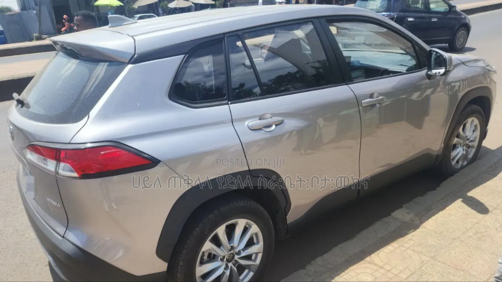 Toyota Corolla Cross Hybrid 2024 Silver