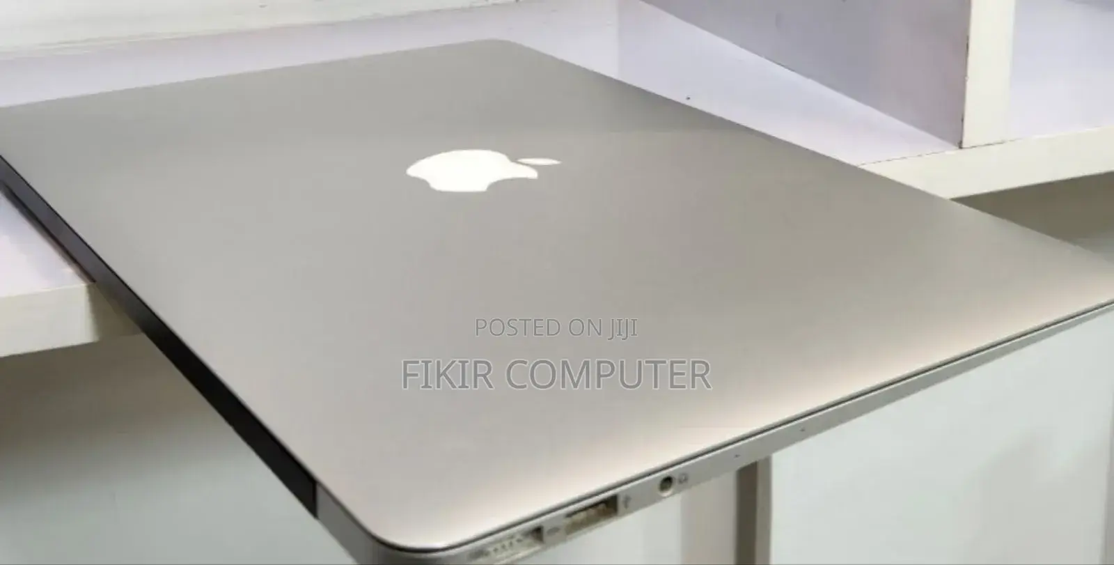 New Laptop Apple MacBook Air 2017 8GB Intel Core I5 SSD 128GB