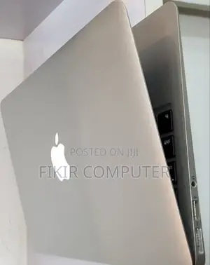 New Laptop Apple MacBook Air 2015 4GB Intel Core I5 SSD 128GB