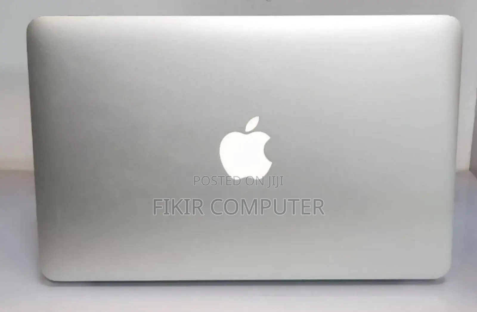 New Laptop Apple MacBook Air 2015 4GB Intel Core I5 SSD 128GB