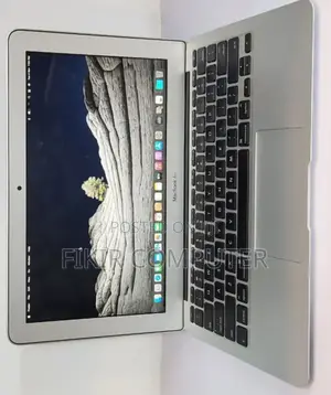 New Laptop Apple MacBook Air 2015 4GB Intel Core I5 SSD 128GB