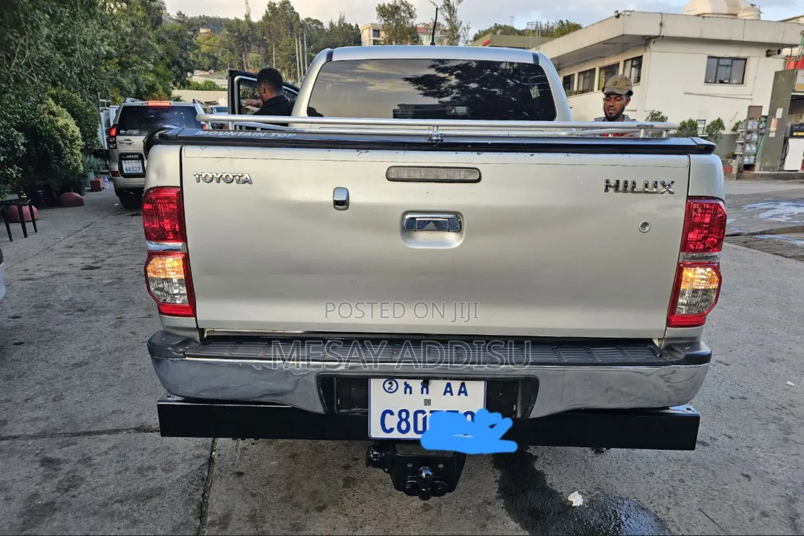 Toyota Hilux 2013 Brown