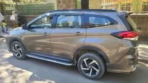 Toyota Rush 2021 Teal