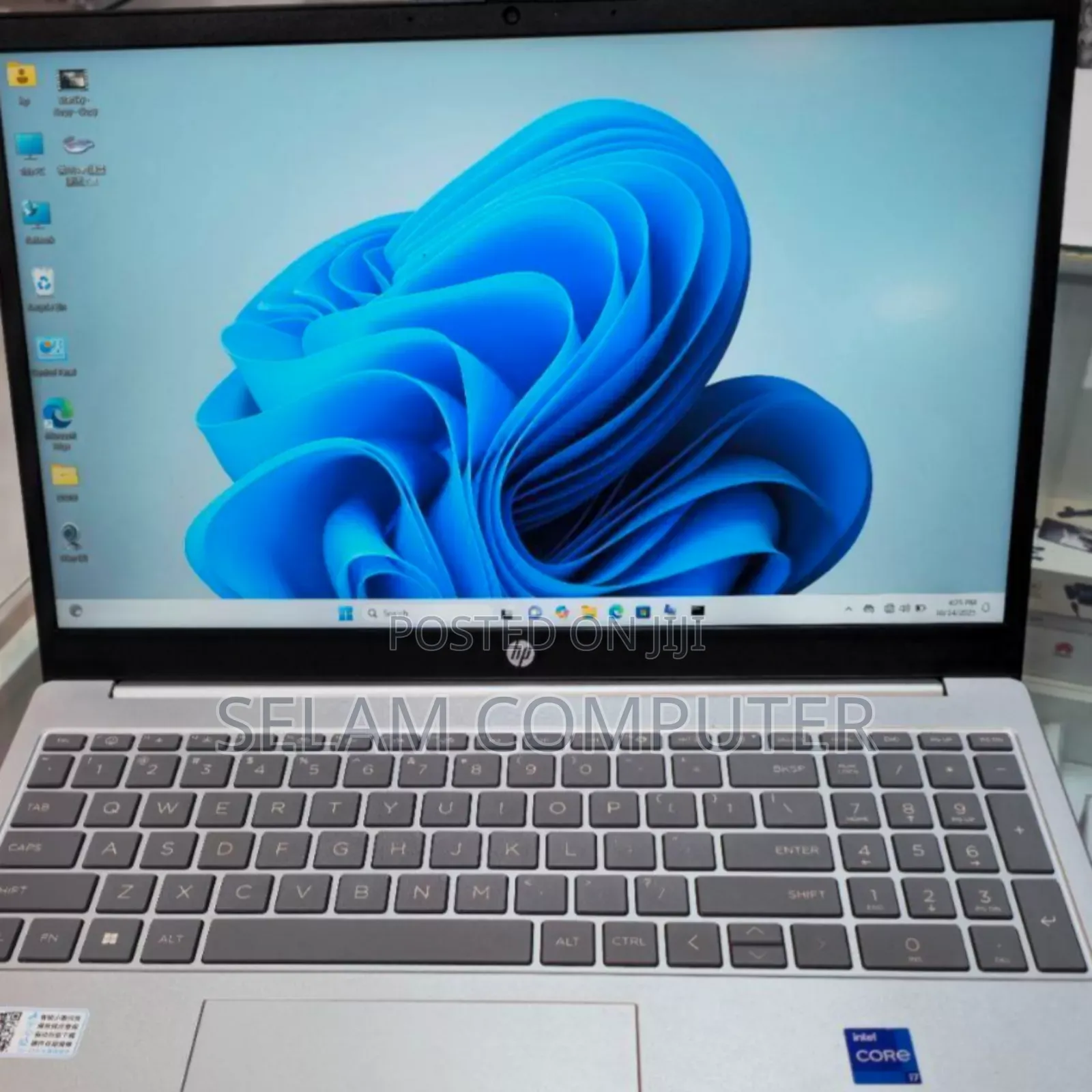 New Laptop HP Stream Notebook 16GB Intel Core I7 SSD 1T