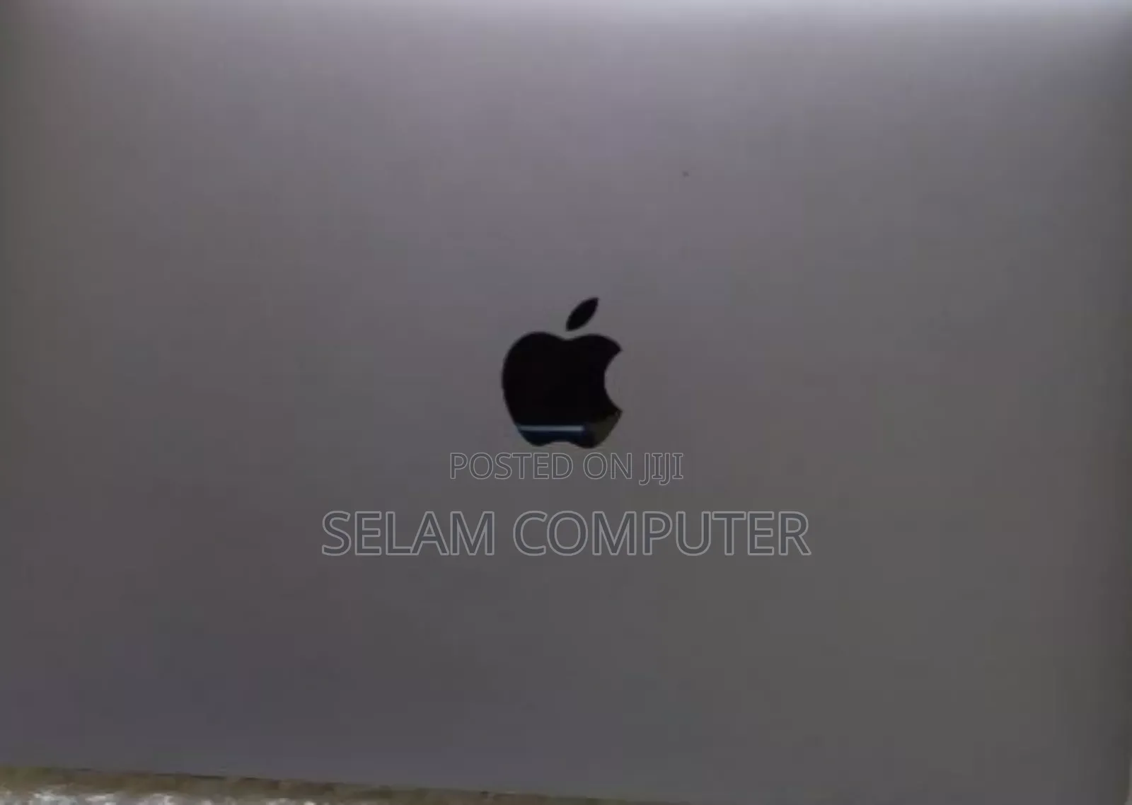 New Laptop Apple MacBook Pro 2020 M1 8GB Apple M1 SSD 256GB