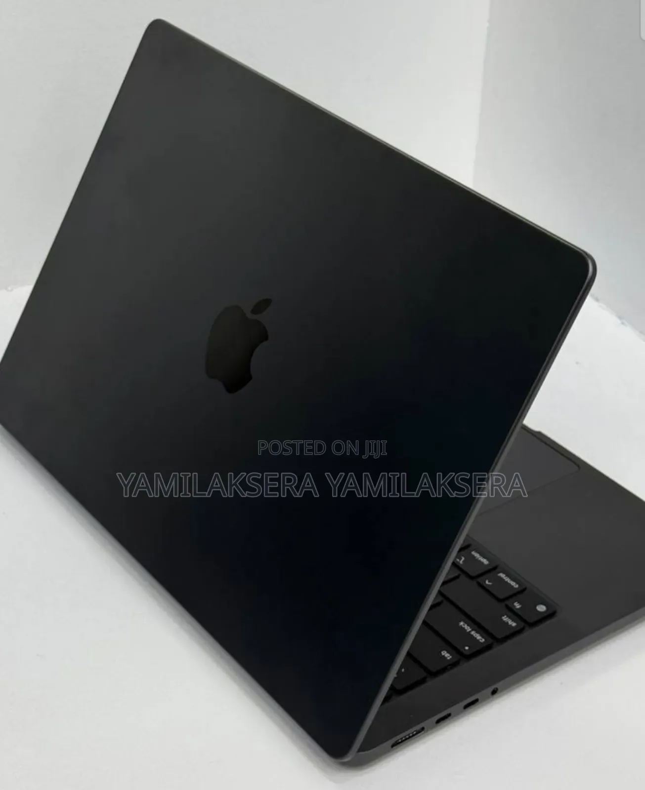 New Laptop Apple MacBook Pro 2024 M4 14-Inch 16GB Apple M4 SSD 1T